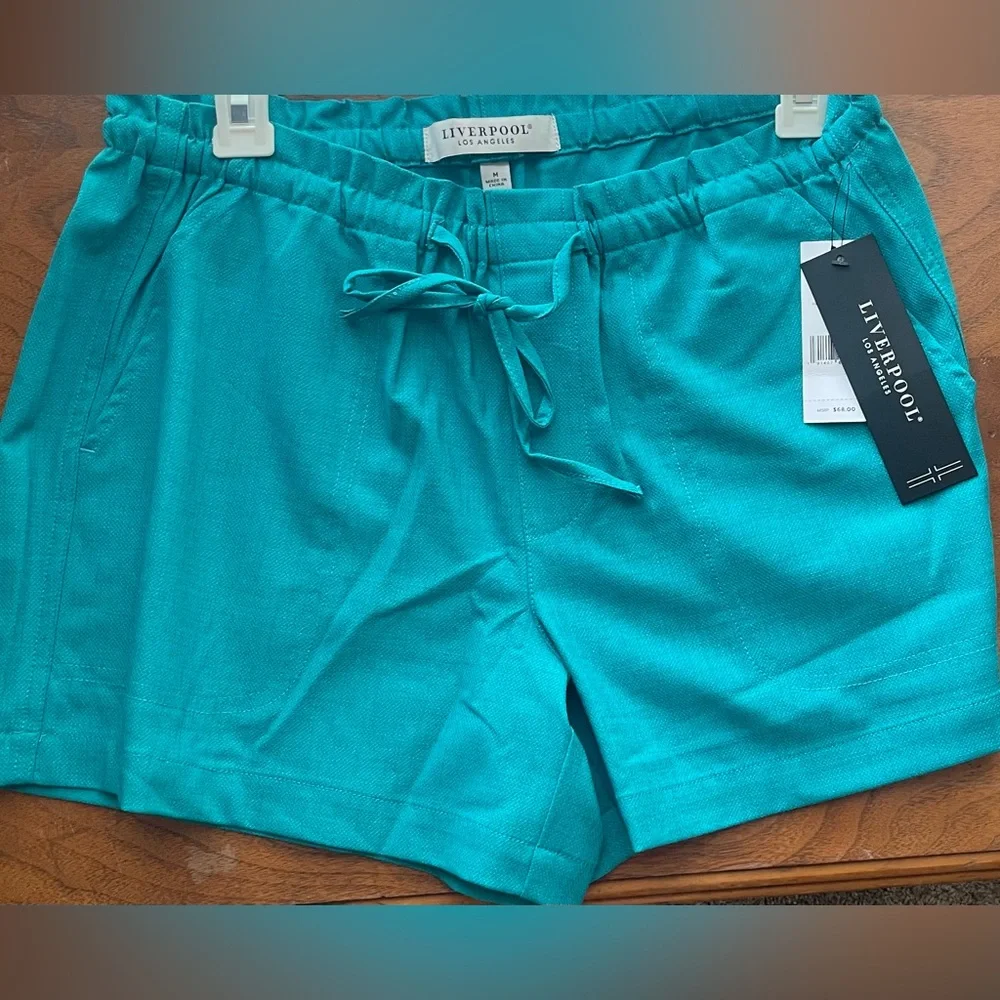 Liverpool Women's Teal Shorts- “Lake Blue” Comfy dressy/casual Shorts, size Med - Picture 2 of 16